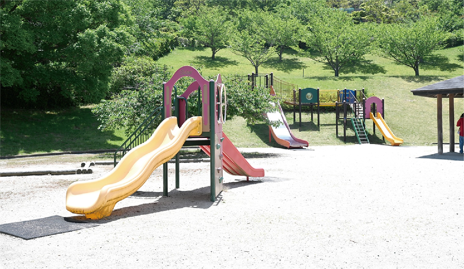 手引ヶ丘公園・風の子楽習館